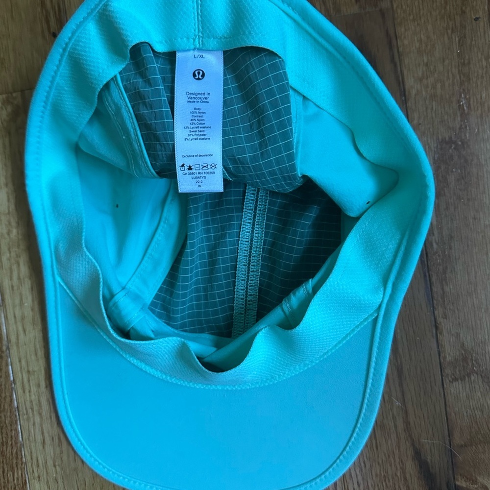 Lululemon Athletica Pastel Green Running Cap Size L - XL - Picture 3 of 5